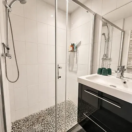 Appartement Le Nid D'aix - 10 Min Du - Parking Gratuit